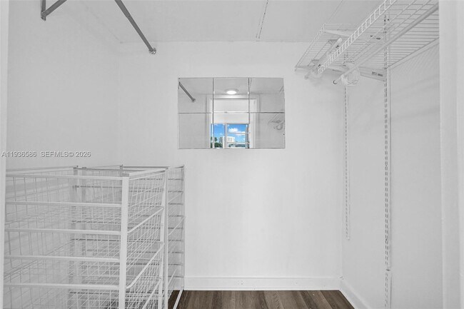 Building Photo - 3301 NE 5th Ave