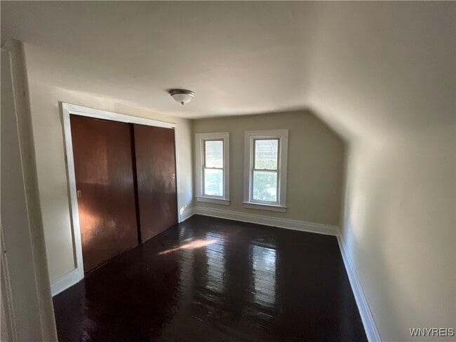 Building Photo - 50 Carl St