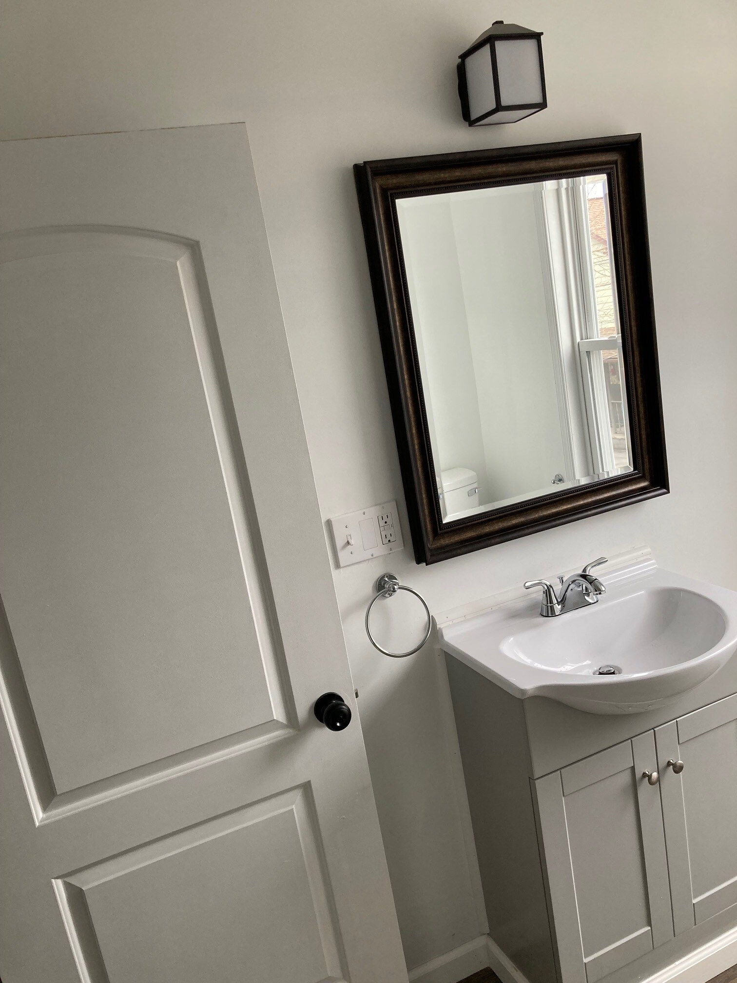 Building Photo - 333 Ann St