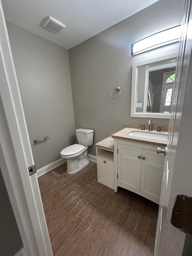 Building Photo - 4031 Sawgrass Dr