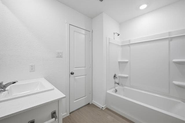 Building Photo - 1625 Elliott Rd