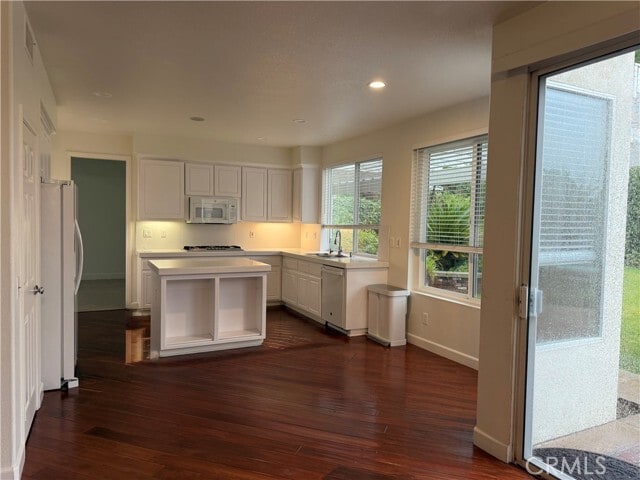 Building Photo - 5830 E Lavender Ct