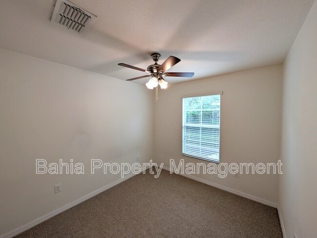 Building Photo - 14161 Stowbridge Ave