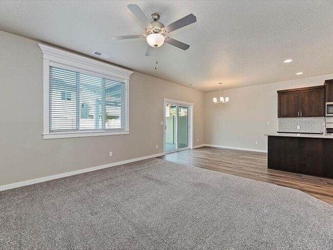 Building Photo - Must See!  Ready to move in! 4 bedroom, 2 bath home available in Verado with landscaping Included!