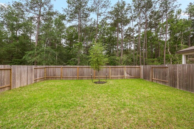 Building Photo - 2256 Raider Dr
