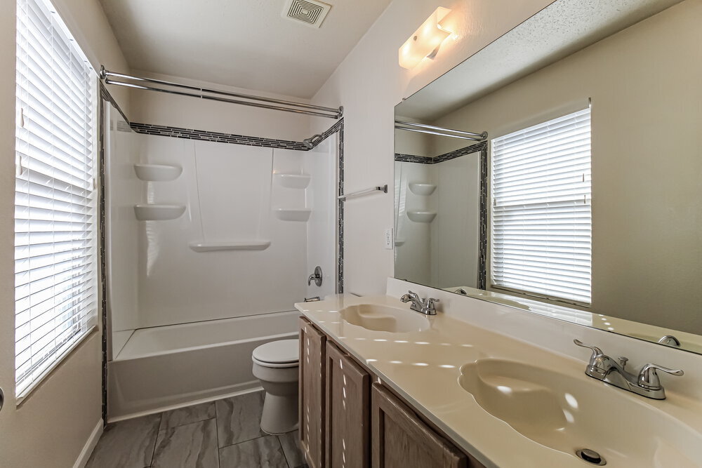 Building Photo - 8712 Cove Meadow Ln