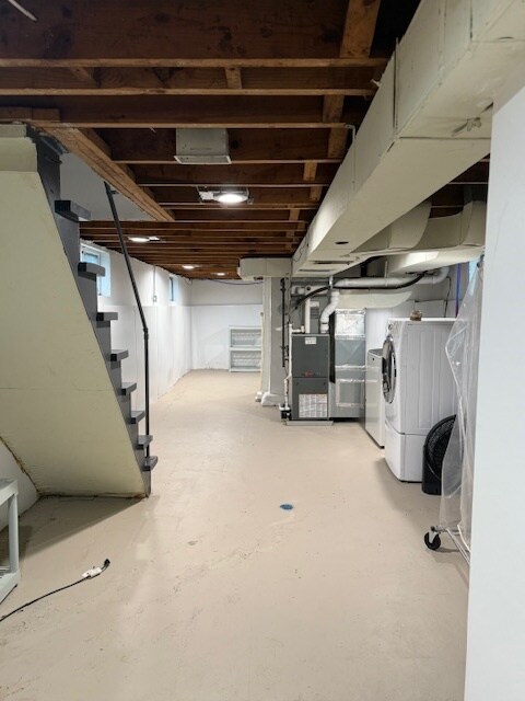 Building Photo - 1319 Hull St