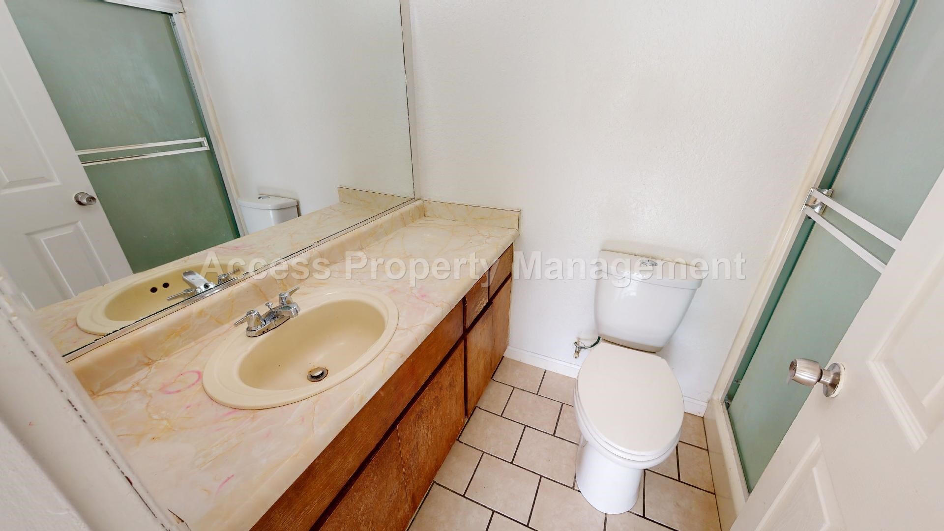 Building Photo - 1428 Pecos Ave