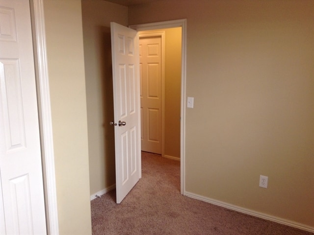Building Photo - 3534 Newland Loop