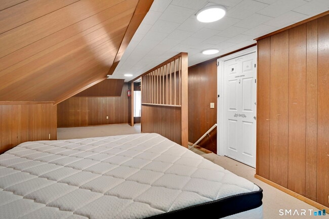 Building Photo - 42 Hartford Ave