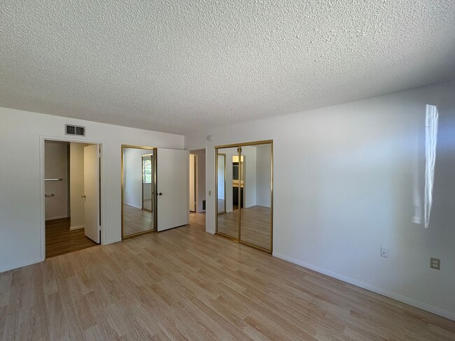 Building Photo - Beautiful 2B/2BA Home in Rancho Bernardo i...