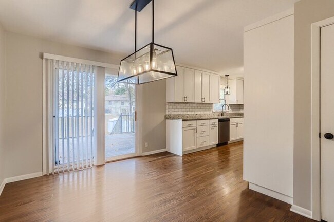 Building Photo - 6438 Irving Avenue S, Richfield, MN, 55423
