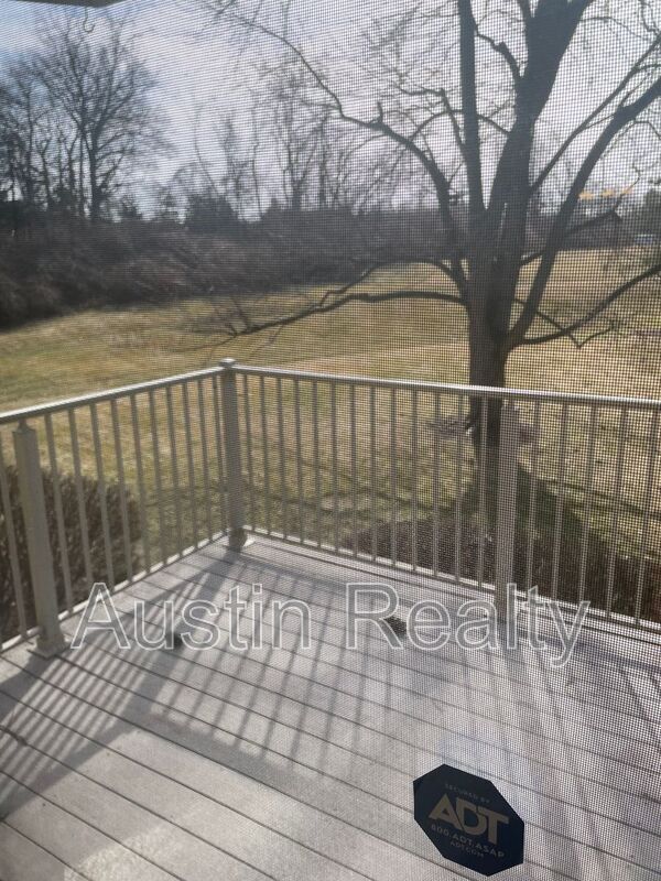 Building Photo - 1434 Willow Brook Cove Ct