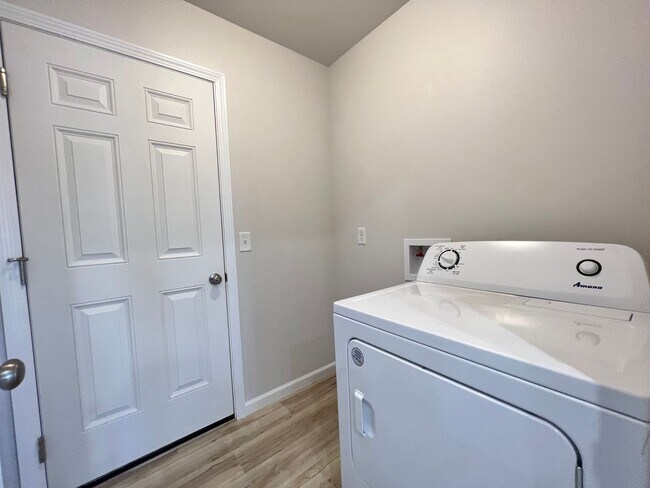 Building Photo - Welcome to Lincoln ND's newest development, Moon Ridge!