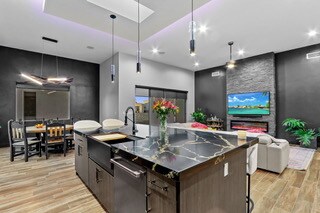 Building Photo - 321 Rio de Jazmin Cir