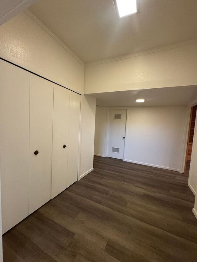 Building Photo - 4-Bed + Office | Reno Skyline Stunner | Fully Updated & Ready!