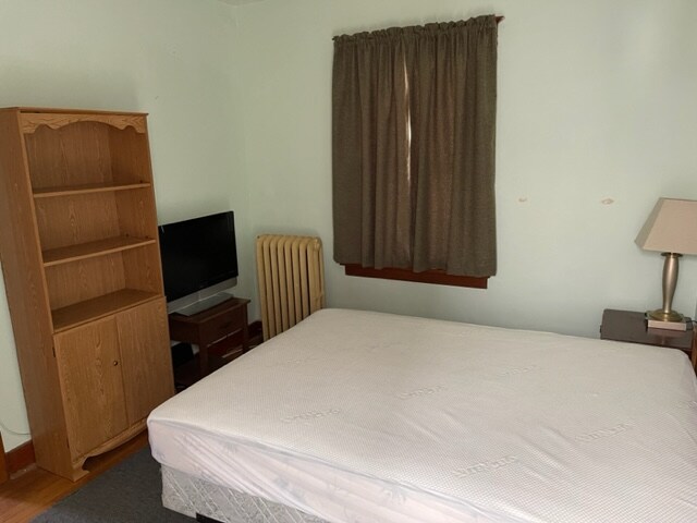 Building Photo - 410 Northwest Hwy