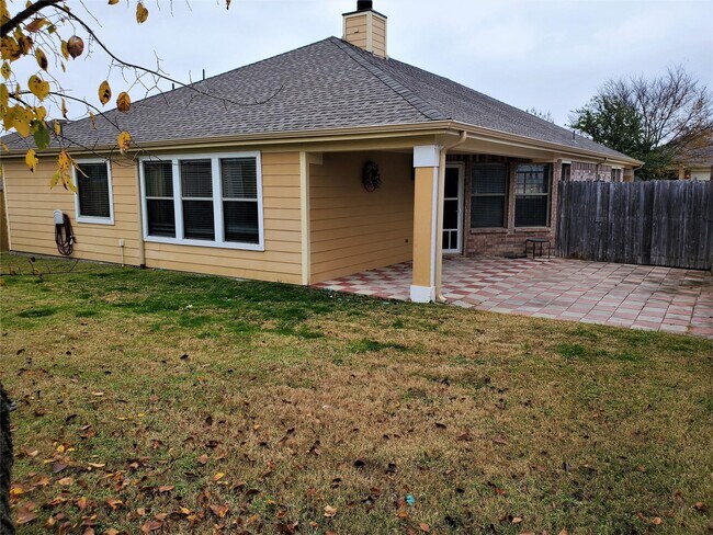 Building Photo - 2017 Burl Ln