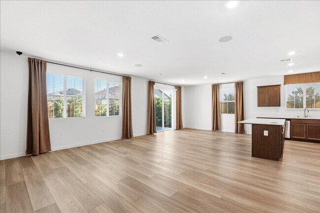 Building Photo - 10109 Al Meraz Dr