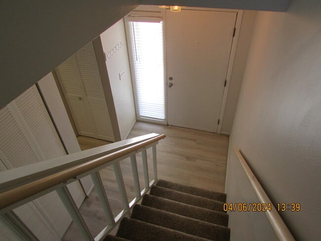Building Photo - 1128 Mary Joye Ave