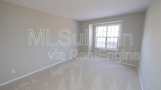 Building Photo - 3702 Chimney Ridge Pl