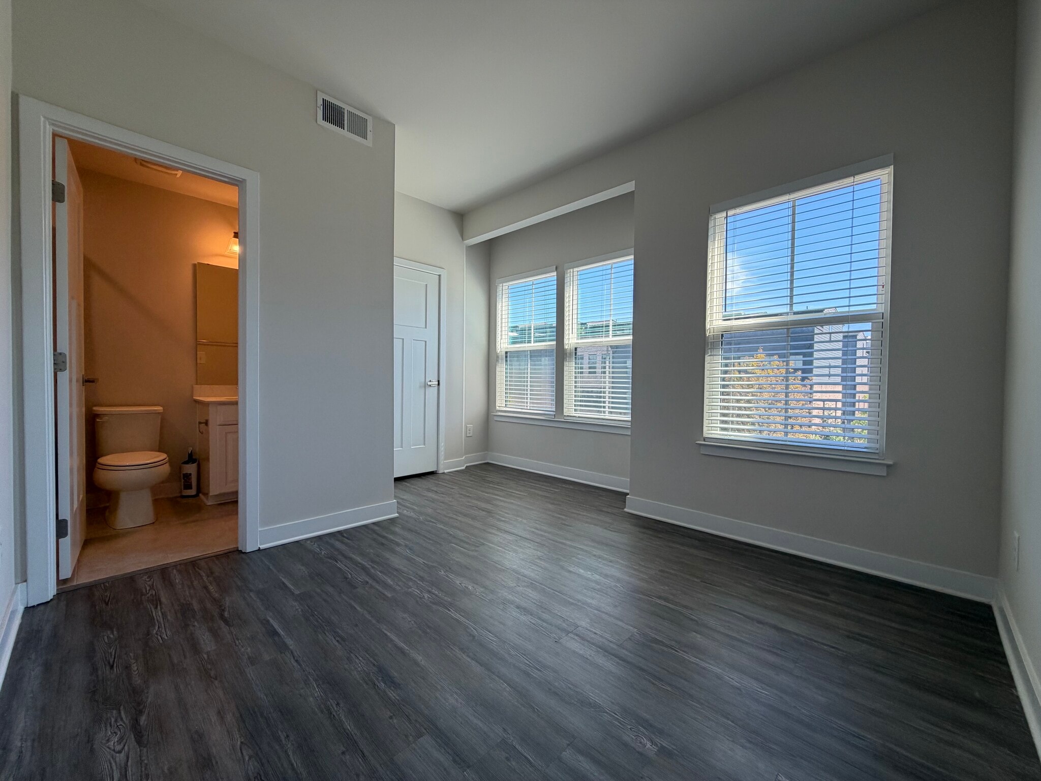 Building Photo - 342 Music Hall Way