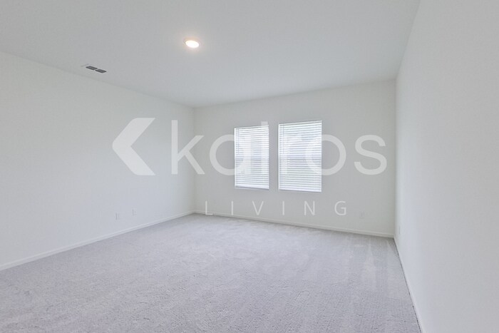 Building Photo - 628 Muster Fld Ct