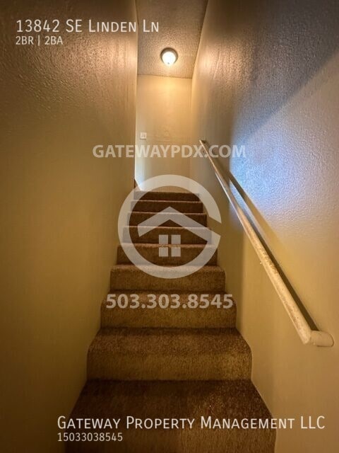 Building Photo - 13842 SE Linden Ln