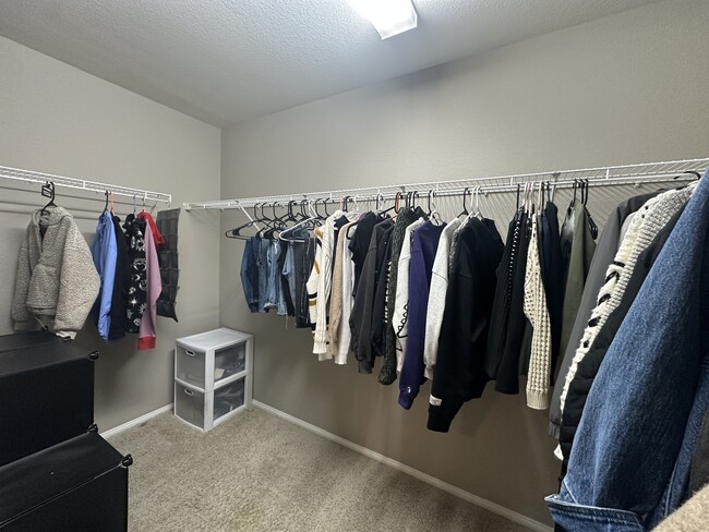 Building Photo - 10997 Prudhoe Bay St