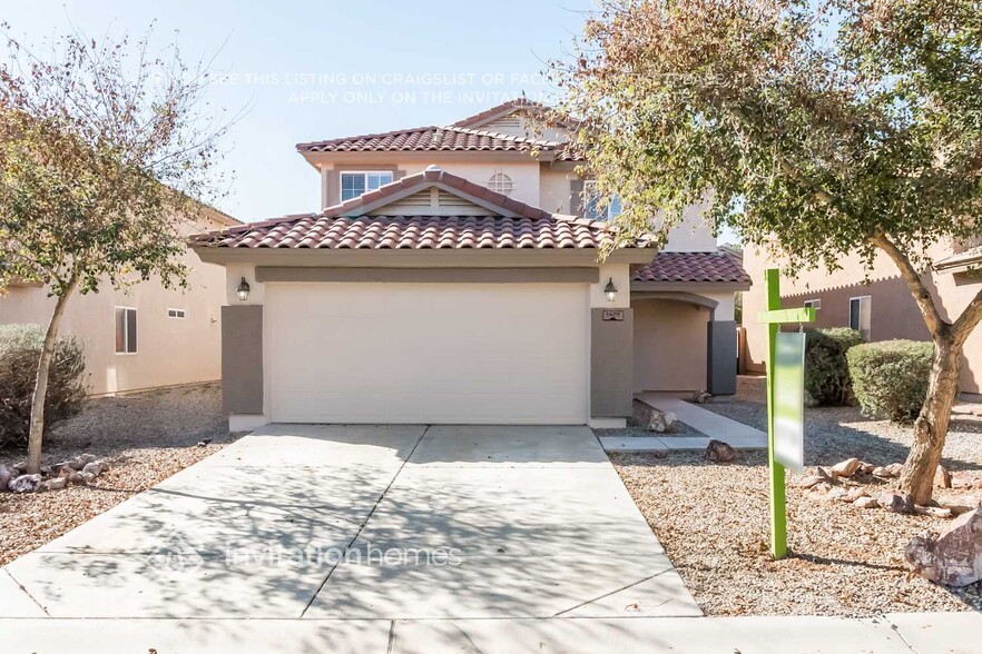 Primary Photo - 1429 E Rosebud Dr