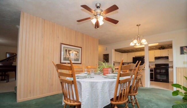 Building Photo - 6 BED 3 BATH HOME IN AMMON, IDAHO