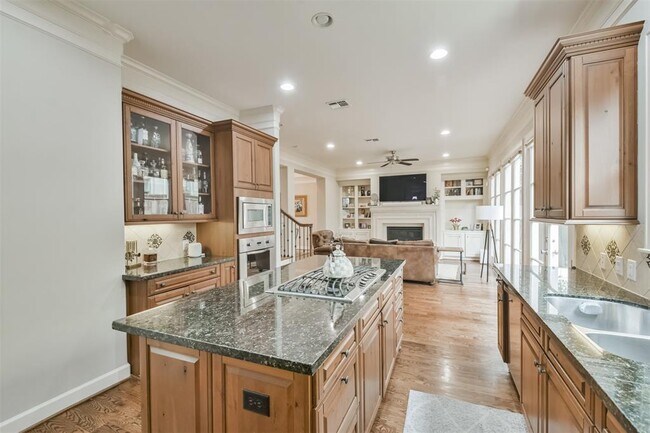 Building Photo - 3124 Murworth Dr