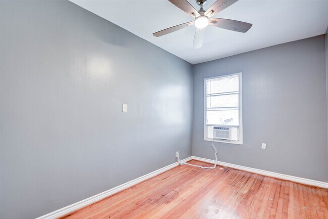 Building Photo - 1419 Wheeler Ave