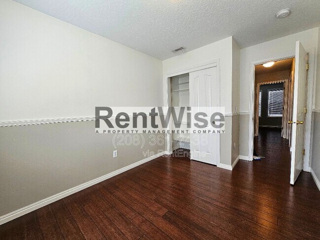 Building Photo - 13307 W Satinleaf Dr