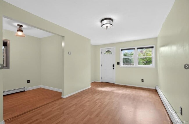 Building Photo - 2084 Washington St