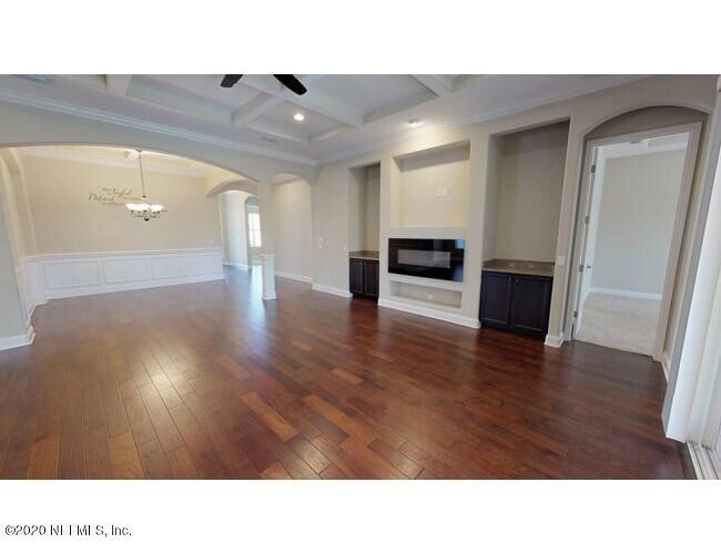 Building Photo - 323 Tate Ln