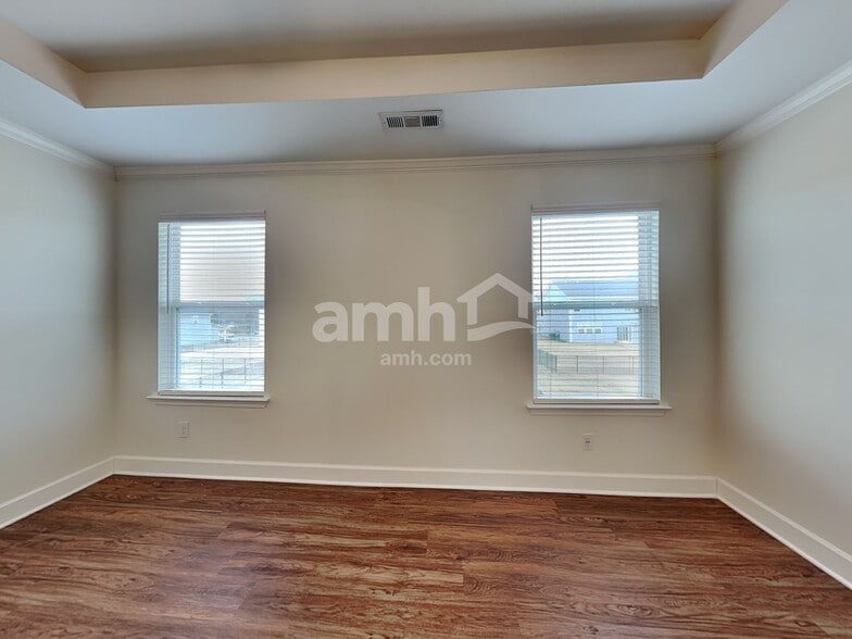 Building Photo - 417 Bluewater Dr