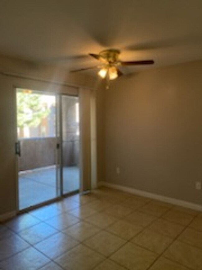 Building Photo - 1 Bedroom Condo located at Bella Club