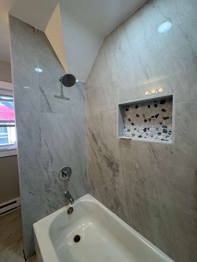 Building Photo - 17 Arcadia Pl