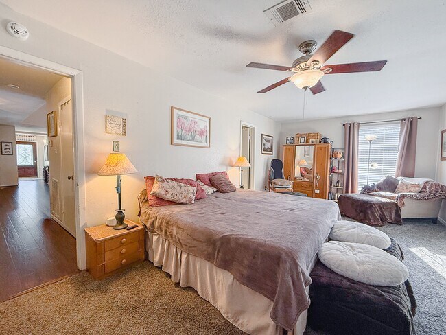 Building Photo - 3306 Hunterwood Dr