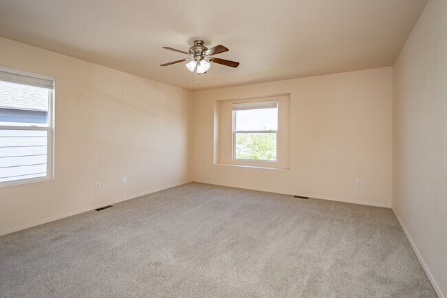 Building Photo - 4815 Tory Ridge Dr