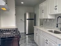 Building Photo - 6 Revere Dr