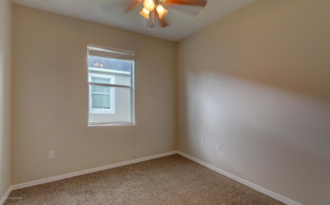 Building Photo - 5864 Trieda Dr