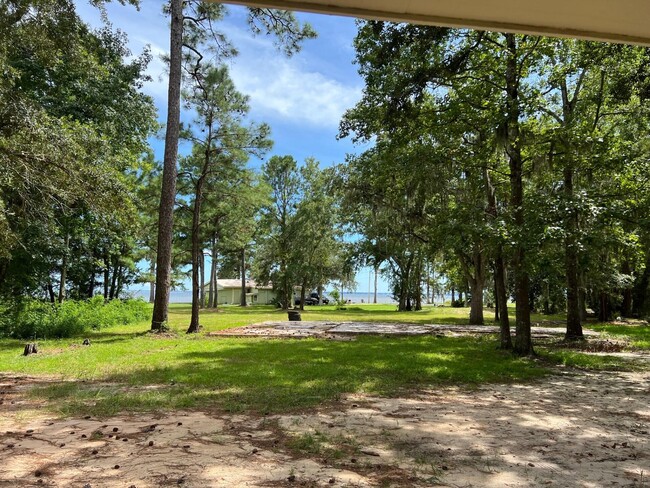 Building Photo - 35 Bay Breeze Dr