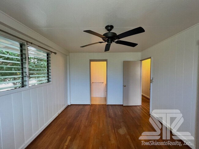 Building Photo - Two Story Home Diamond Head / Kapahulu