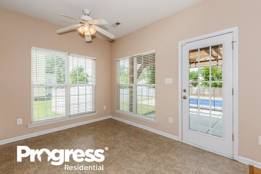 Building Photo - 4309 Donnell Dr