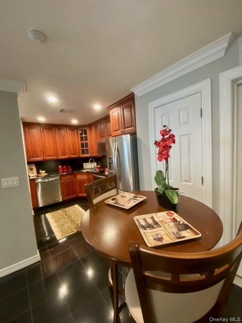 Building Photo - 59 Adams Way