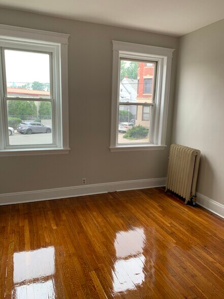 Building Photo - 1197 Commonwealth Ave