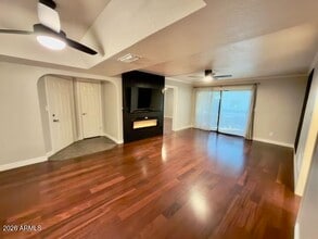 Building Photo - 10444 N 69th St