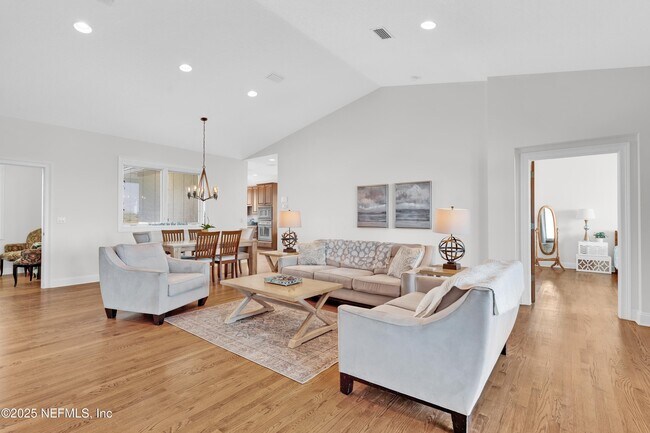 Building Photo - 2545 Ponte Vedra Blvd